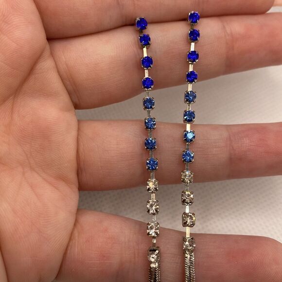 💛 Vintage Silver Tone Waterfall Crystal Tassel Earrings - Picture 7 of 8